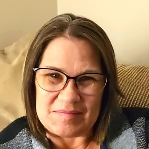 Meet your Posher, Taralynn